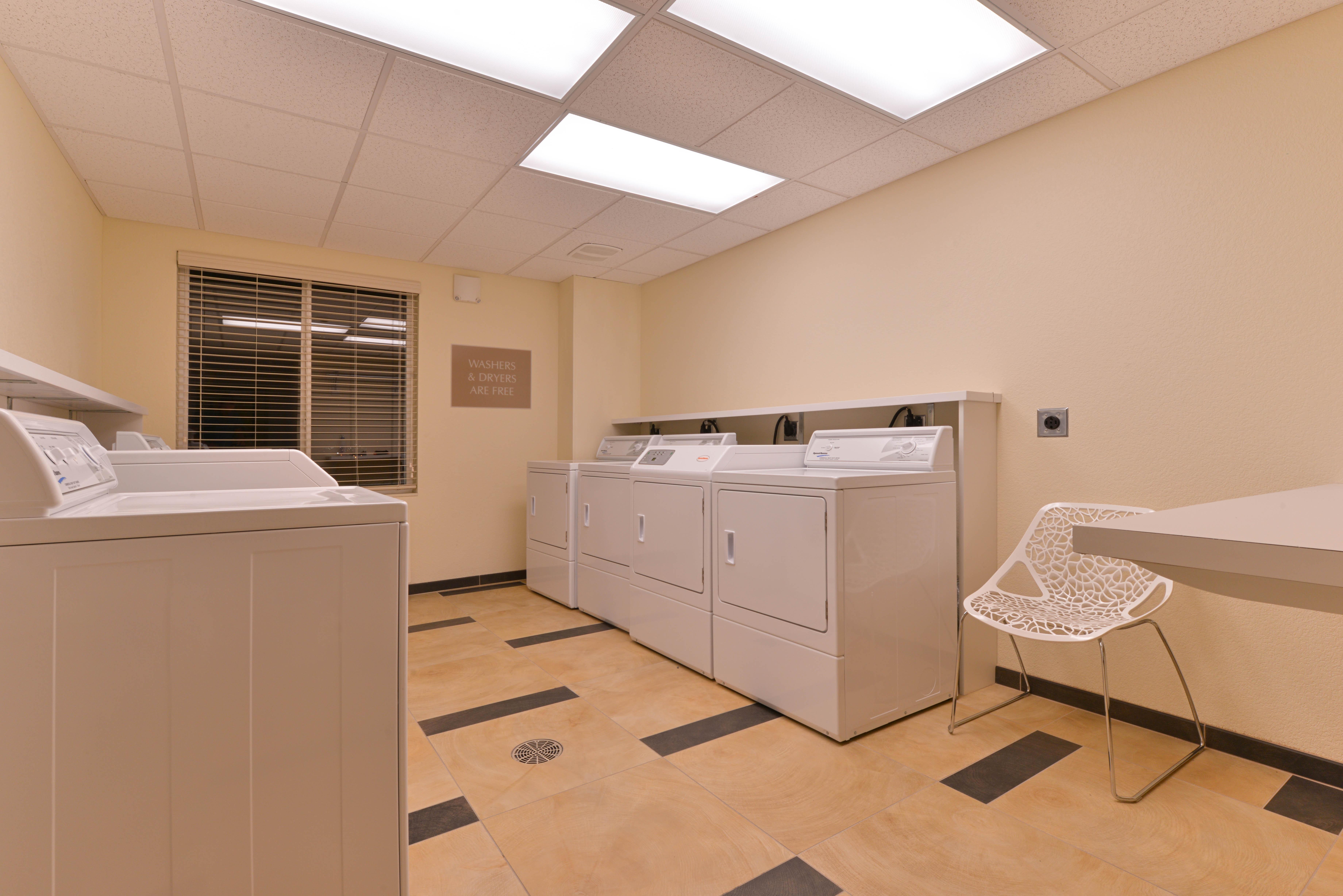 Candlewood Suites Casper By Ihg Εξωτερικό φωτογραφία